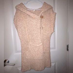 FREE PEOPLE Wool Short Sleeve woven knit hooded sweater